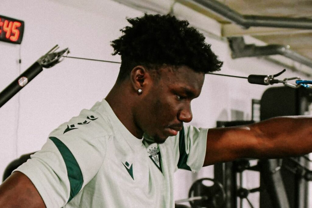 Aldred Caicedo reforzará al Cádiz de España.