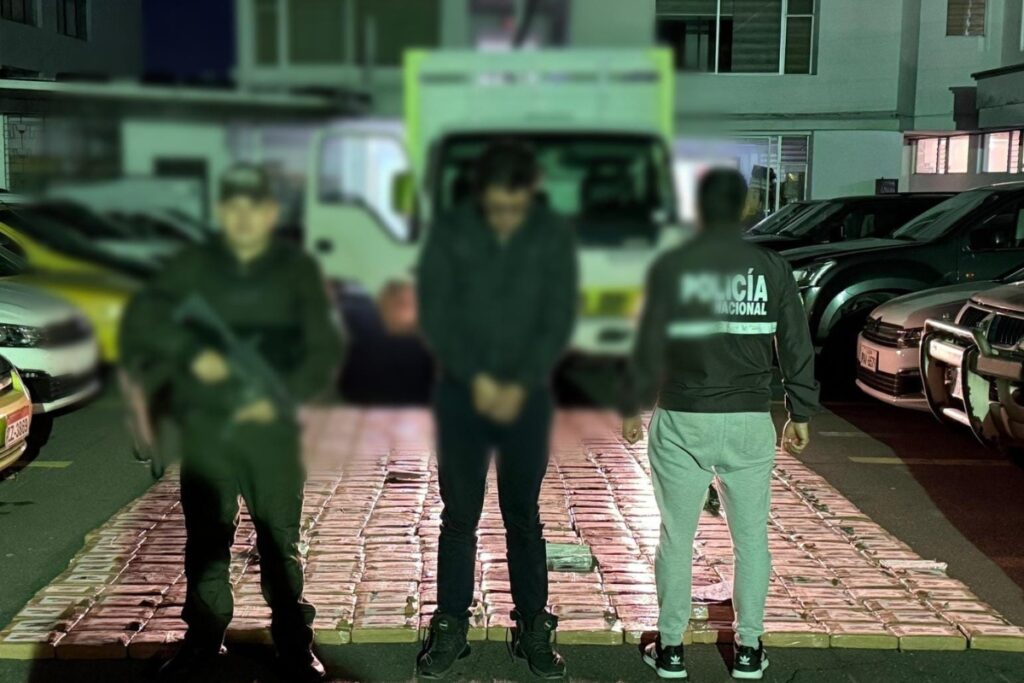 Droga incautada durante operativo policial en Tandapi.