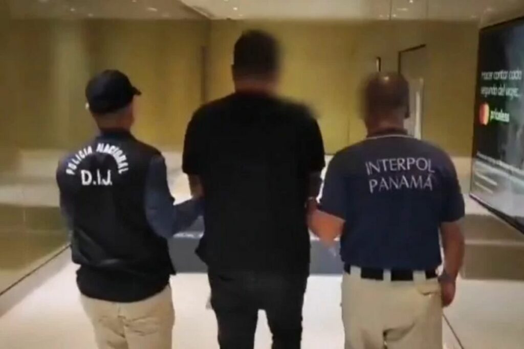 El ecuatoriano fue detenido en el aeropuerto de Panamá