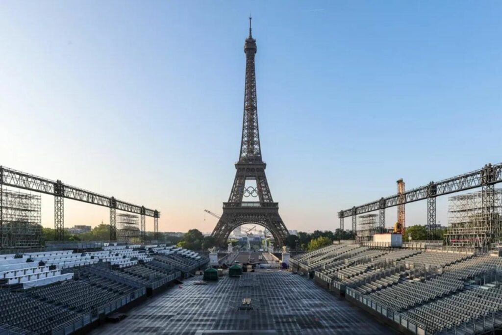Fotografía de archivo de la Torre Eiffel.