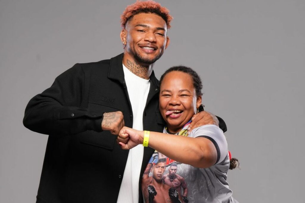 Michel Morales y su madre Katty Hurtado.