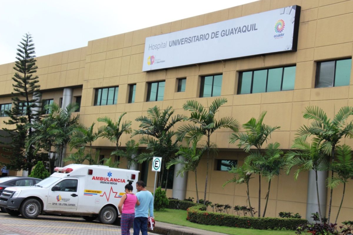 Tragedia en Guayaquil: Ministro de Salud Exige Renuncia del Gerente del Hospital Universitario tras Fallecimiento de Bebés