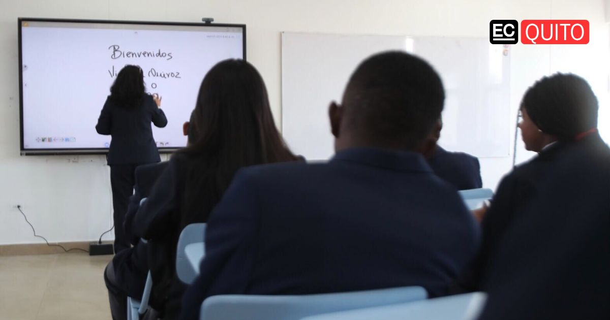 Quito inauguró el año lectivo en colegios municipales este lunes 1 de septiembre