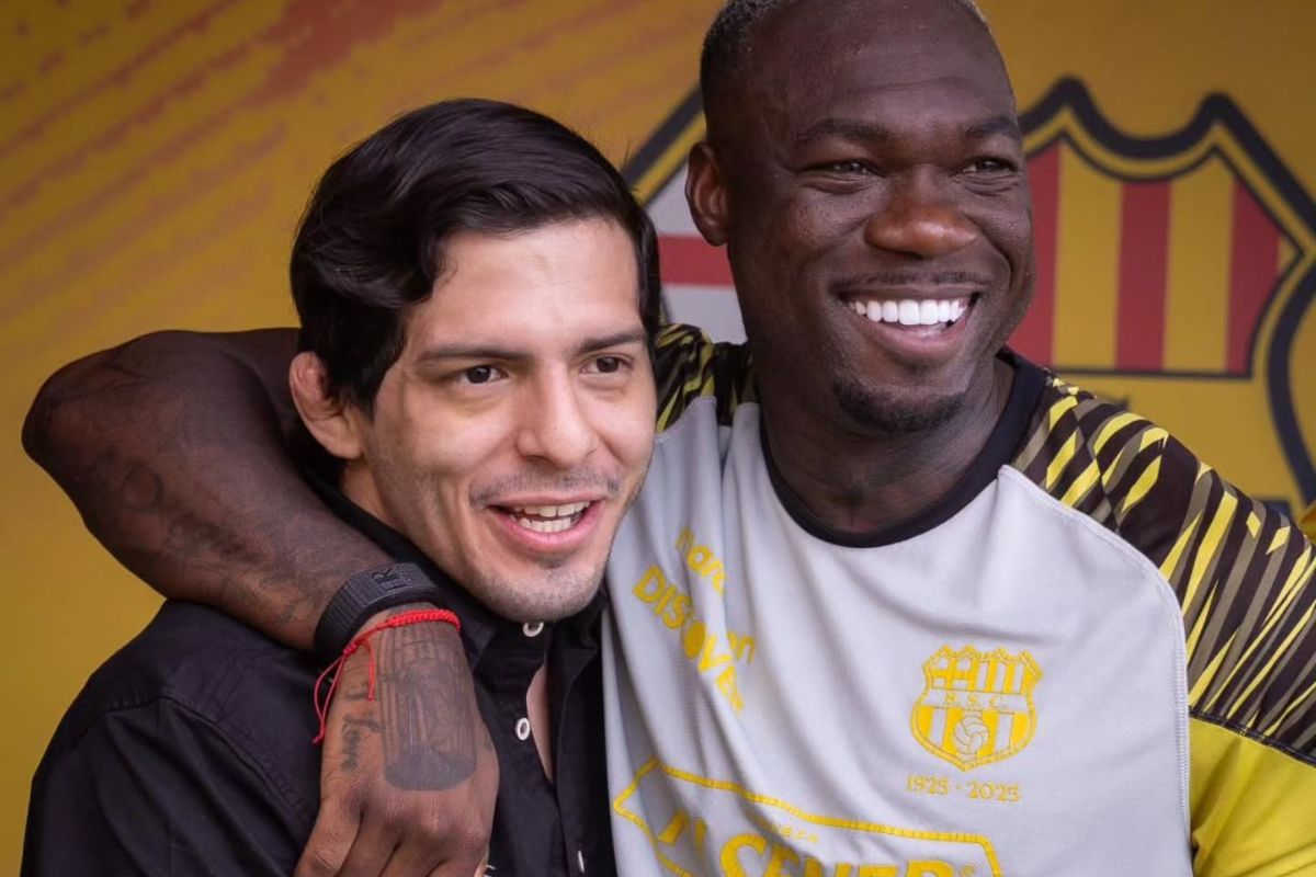 Adrián Luna Martinetti, el nuevo ecuatoriano en la UFC, visitó a Barcelona SC