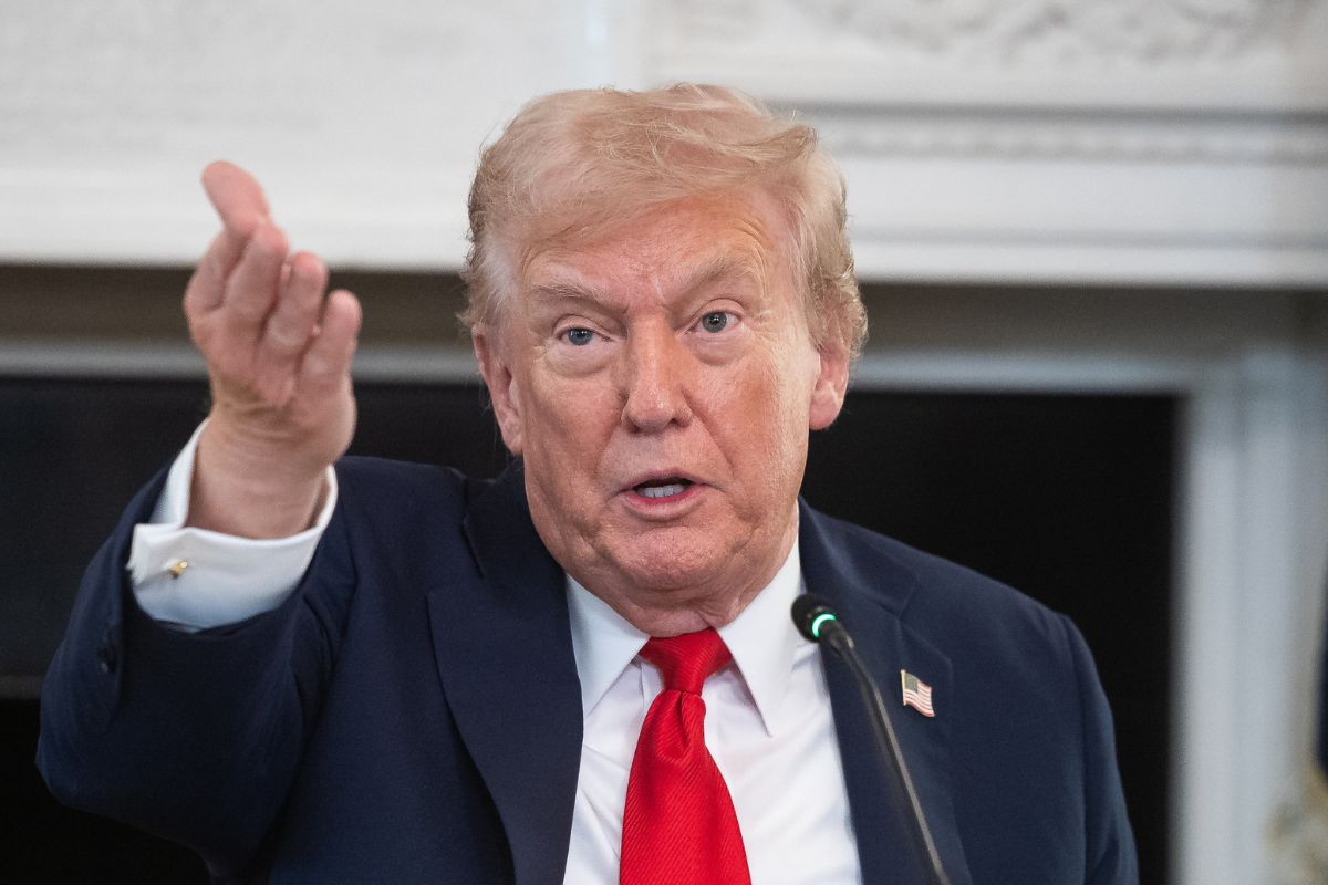 Trump repatriará a Ecuador y Colombia a sobrevivientes de narcosubmarino interceptado en el Caribe