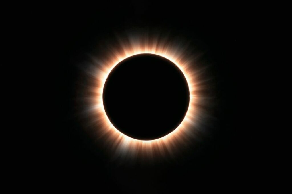 El 2026, tendrá importantes eclipses.