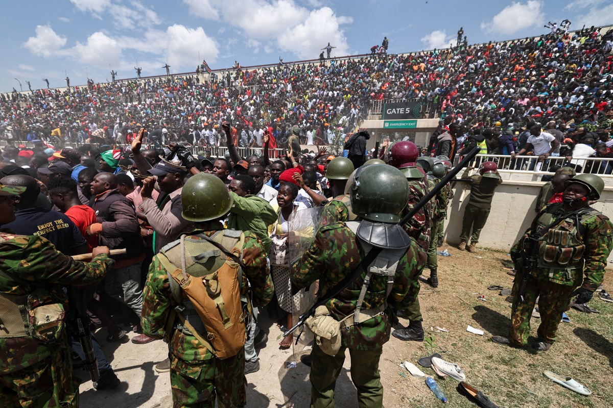 Funeral del líder opositor, Odinga, en Kenia deja dos fallecidos y más de 160 heridos