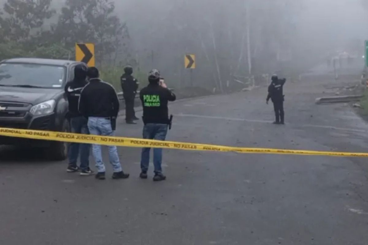 Un tanque de gas y otros artefactos se usaron en la explosión en el puente de Mollopongo