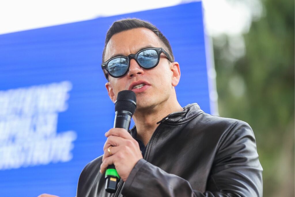 El presidente Daniel Noboa dispuso la reducción del IVA. Foto: Presidencia