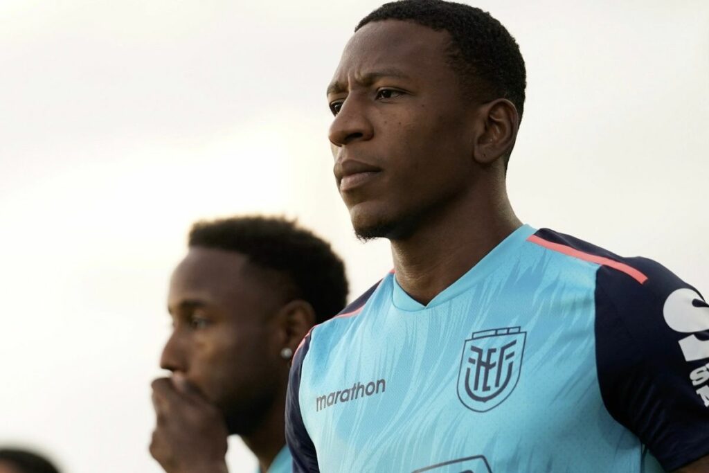 Pervis Estupiñán Selección de Ecuador