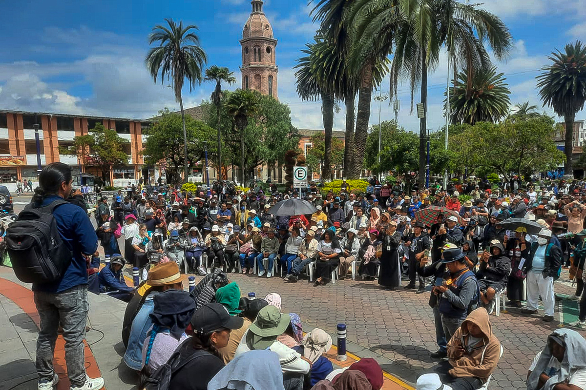 El diálogo será la única salida posible para Imbabura