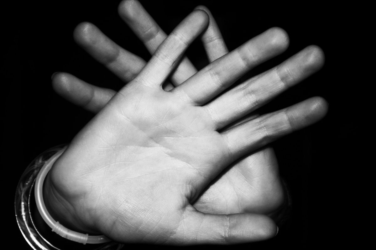 Condenan a hombre que abusó sexualmente de una menor mientras cumplía un encargo familiar