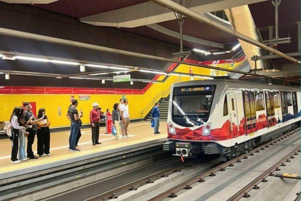 Cambios temporales en los horarios del transporte de Quito por las ...