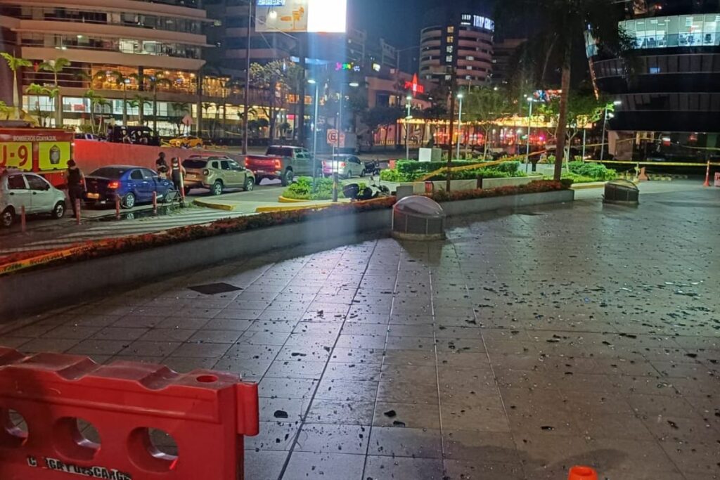 Usuarios de redes sociales reportaron la explosión en Guayaquil. Foto: EL COMERCIO