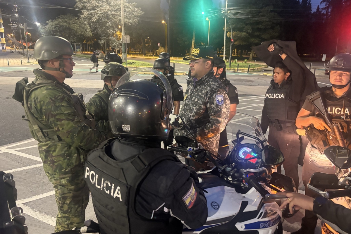 Gobierno traslada más militares y policías a Imbabura; hay uniformados heridos