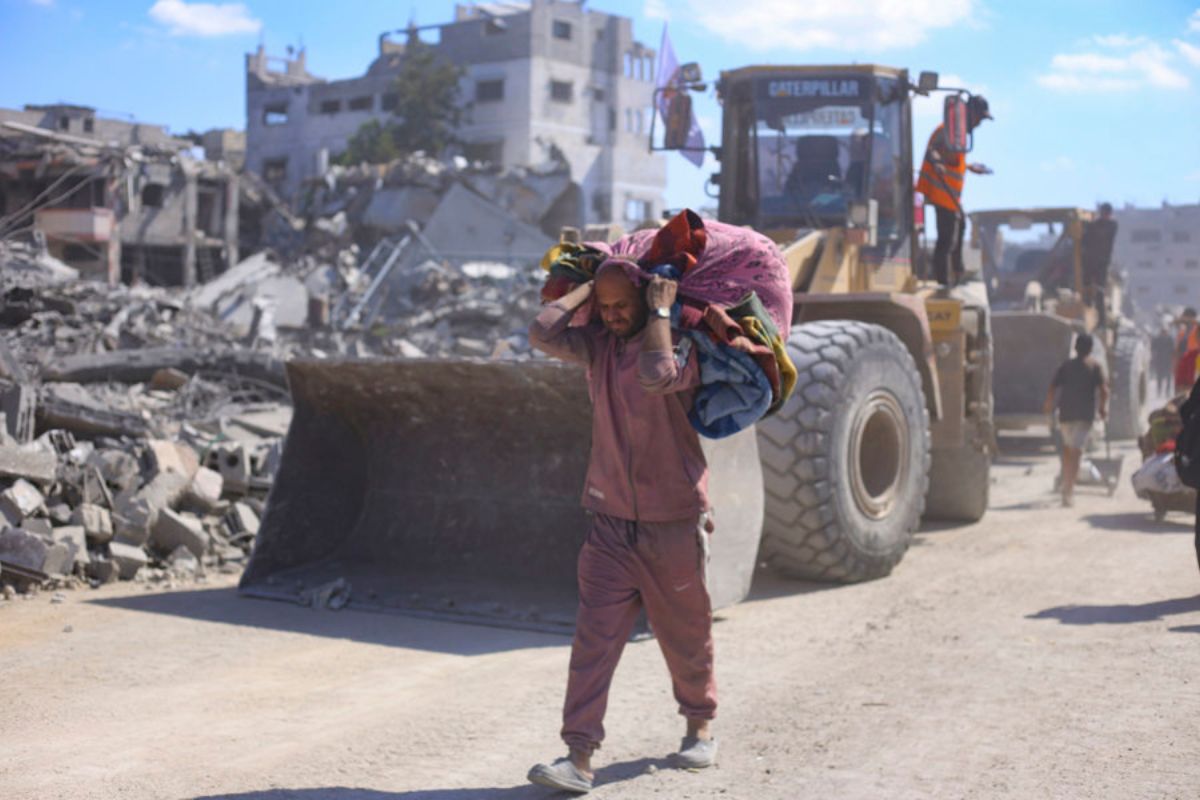 Gaza inicia limpieza de escombros para reactivar la ciudad tras acuerdo de alto el fuego