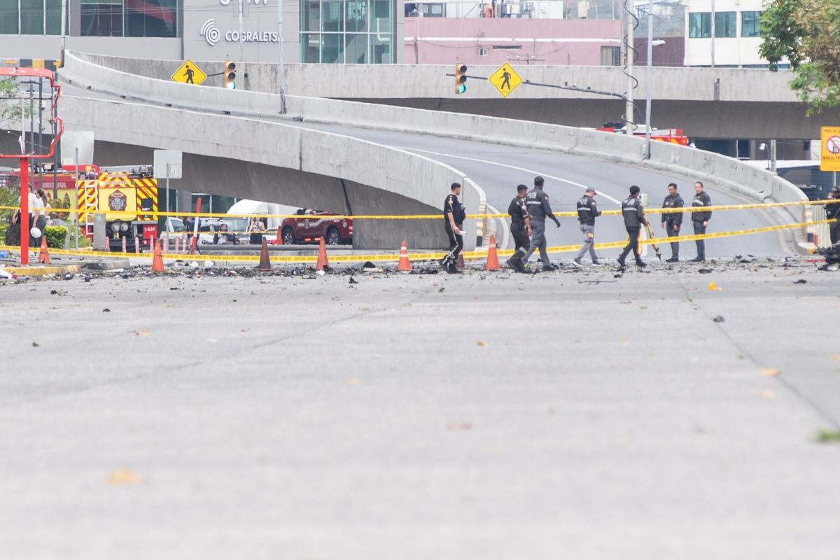 John Reimberg dice que Los Lobos estarían tras la explosión del vehículo en Guayaquil