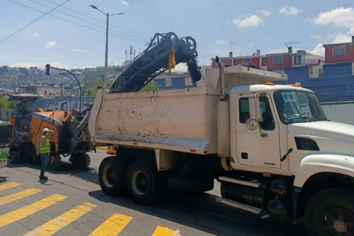 Cierres en la av. Atahualpa, en Quito, arrancan en esta fecha