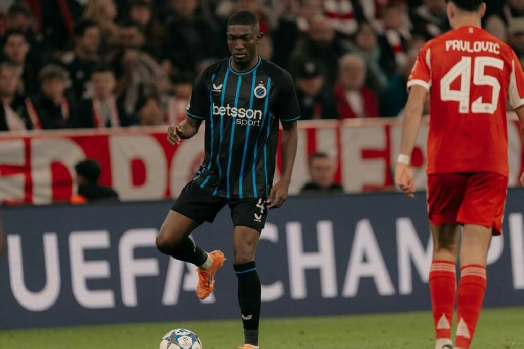 Joel Ordóñez jugador del Brujas es pretendido por el Liverpool.