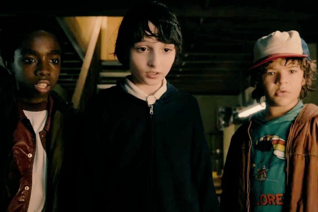 De iz. a der.: Lucas, Mike, Dustin.