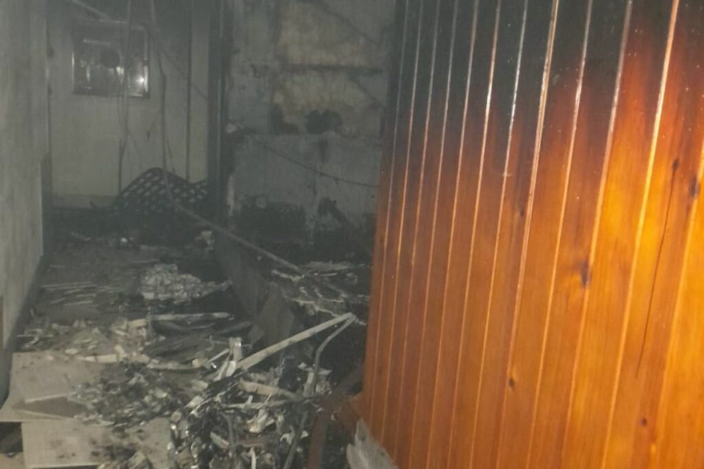 Incendio en club de los Arrayanes, en Quito, la madrugada de este ...