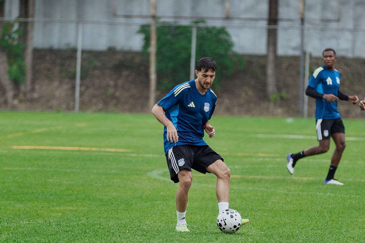 Francisco Pizzini refuerza a Emelec con títulos internacionales y  experiencia en Argentina - El Comercio