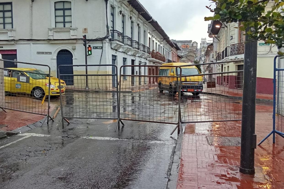 Calles del Centro Histórico de Quito están cerradas por reunión con Kristi Noem