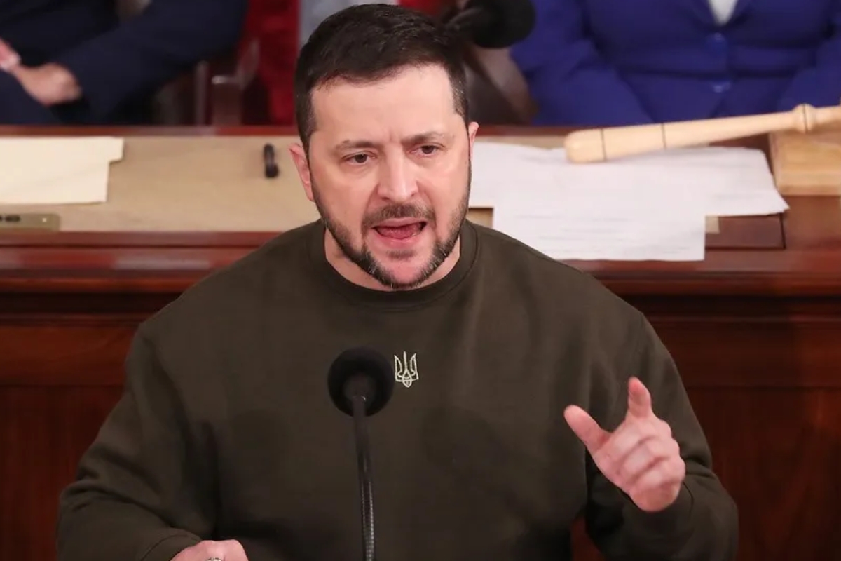 Zelensky alerta sobre espionaje ruso a bases de EE. UU. en Medio Oriente y advierte apoyo a Irán