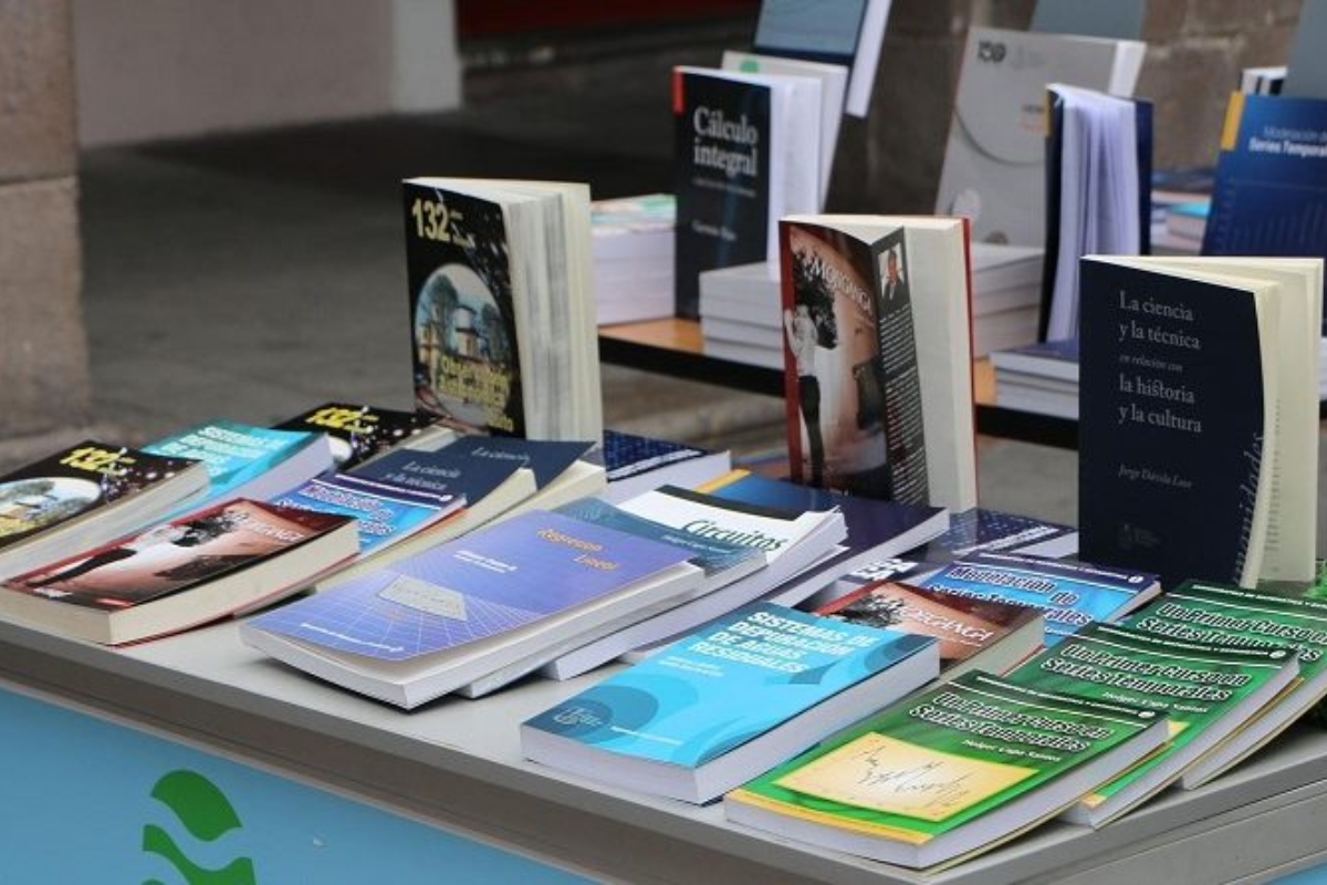 La Feria del Libro de Quito cambió de rumbo y terminó en discusión entre el Municipio y el Gobierno