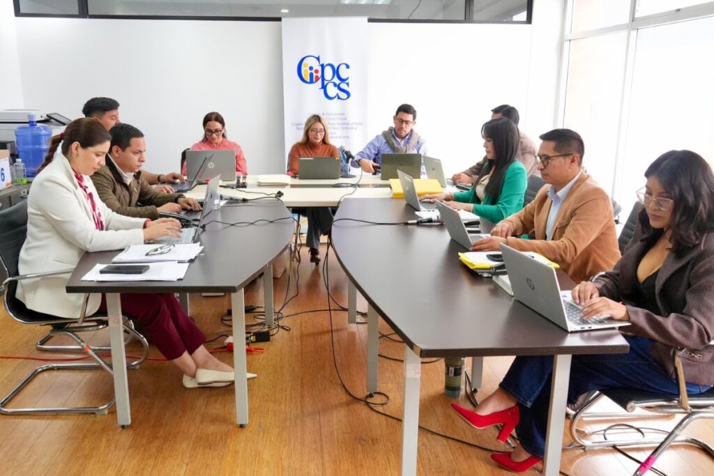 El Pleno del CPCCS aceptó la renuncia de uno de los postulantes del concurso de selección de Fiscal General.