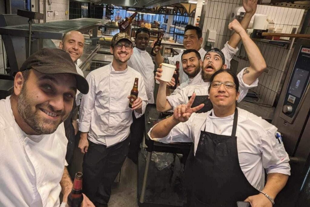 Franklin Anguaya vive desde hace cuatro años en Israel y trabaja en la cocina de Google Tel Aviv. 