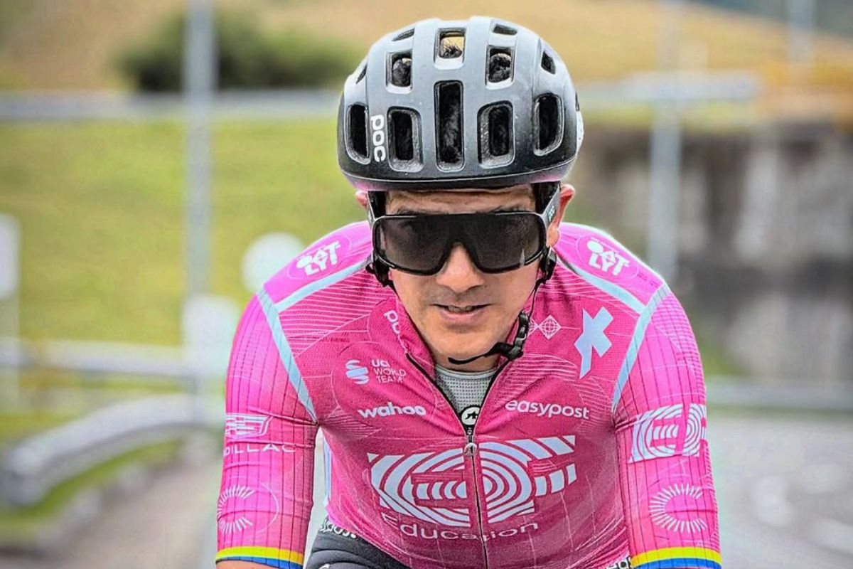 Richard Carapaz recuperó 13 puestos en la Volta a Cataluña 2026