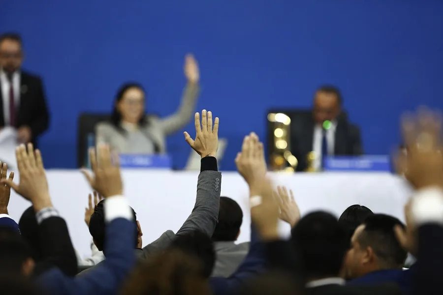 El Salvador aprueba la cadena perpetua para menores de edad en delitos graves