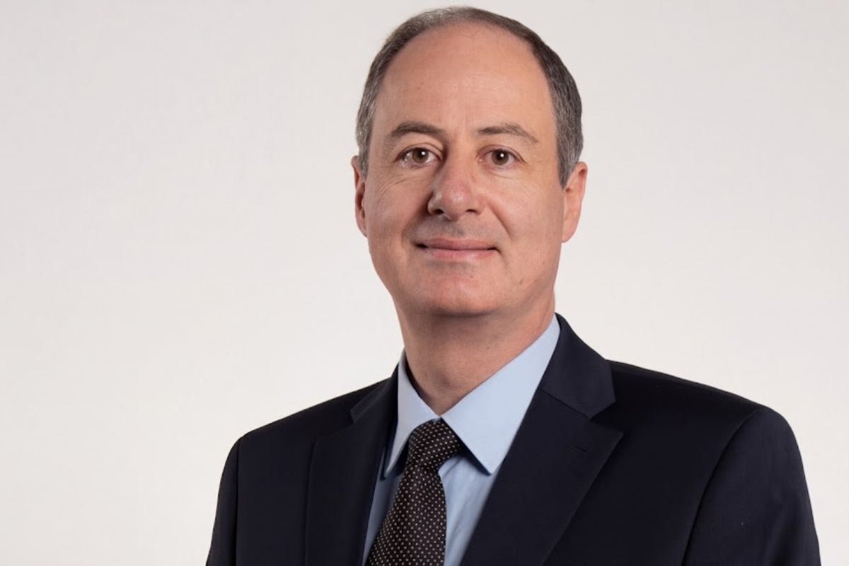 Daniel Noboa designa a Vicente Albornoz como embajador concurrente ante cuatro países de Europa