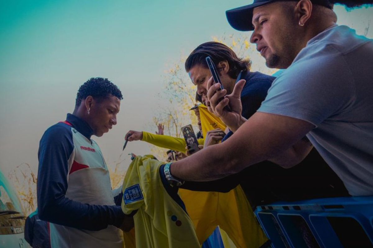 Beccacece destaca el apoyo de ecuatorianos en Madrid antes del Ecuador vs. Marruecos