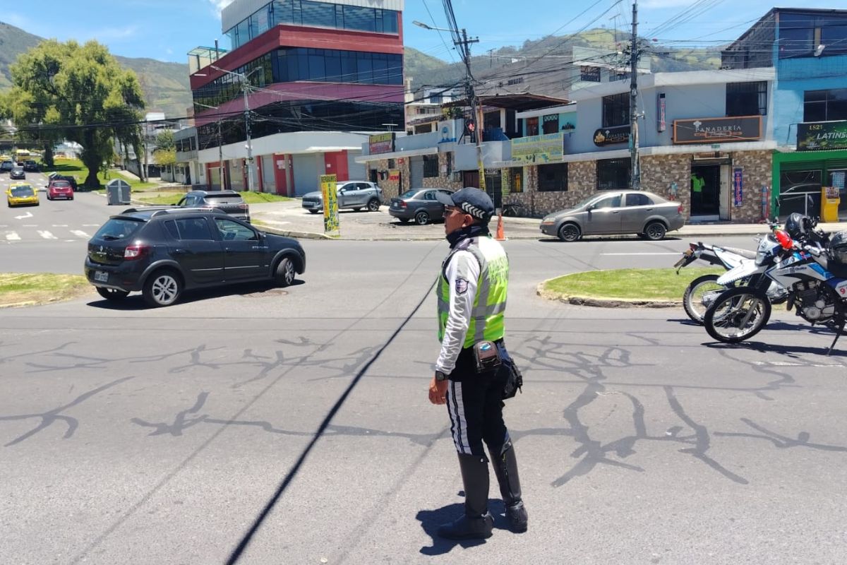 Guía completa del Pico y Placa en Quito: horarios, multas y excepciones vigentes