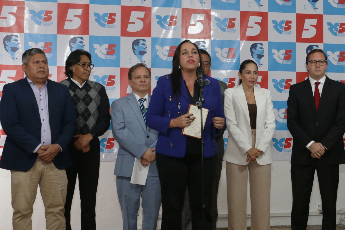 Revolución Ciudadana acude al TCE para frenar el cambio de fecha electoral aprobado por el CNE