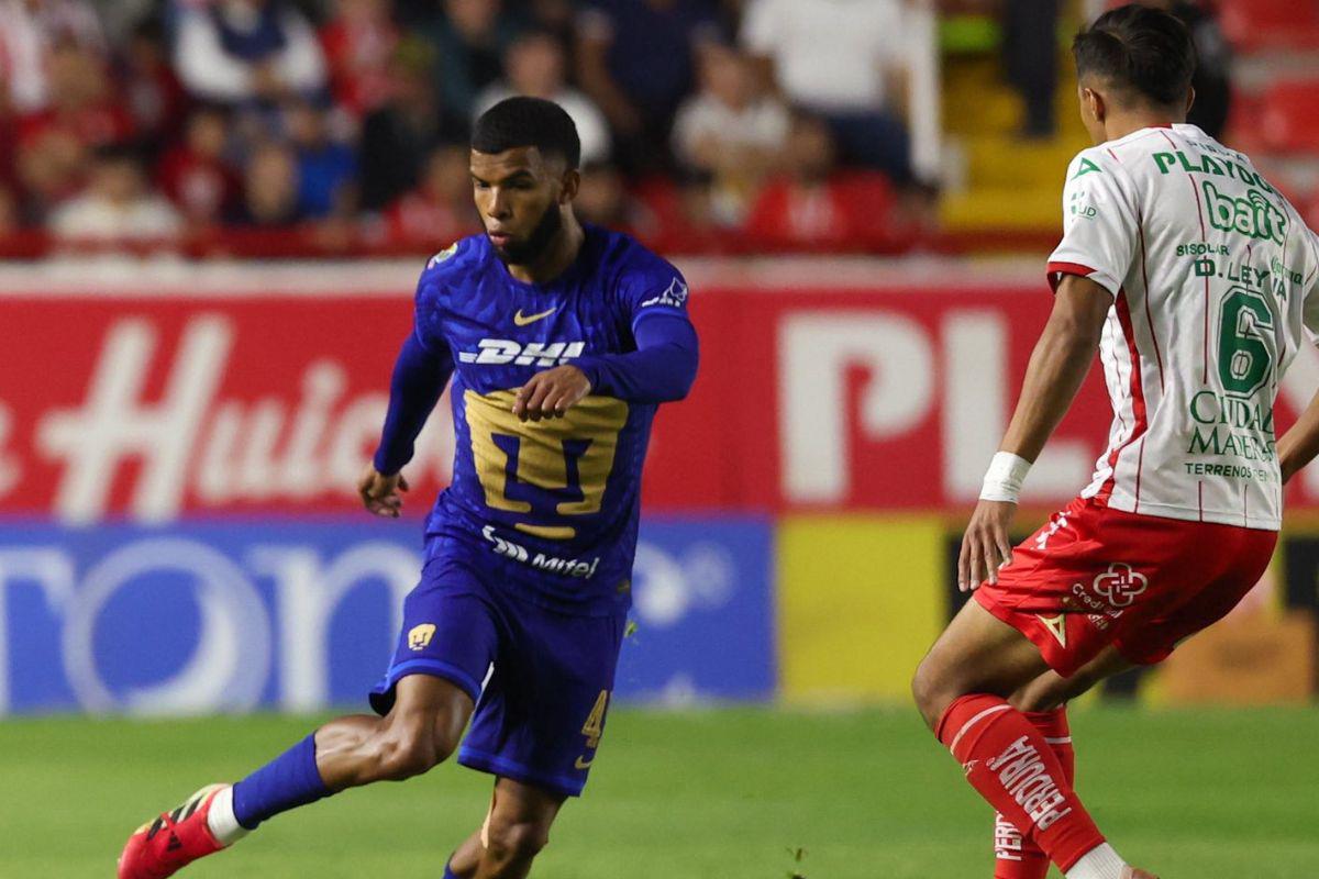 Pedro Vite, Pumas UNAM, Manchester City