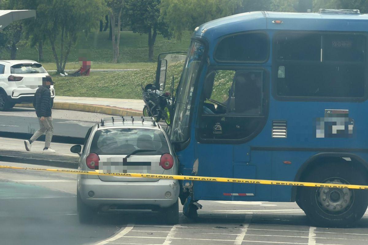 Siniestro de tránsito en Quito deja tres heridos este viernes 24 de abril de 2026