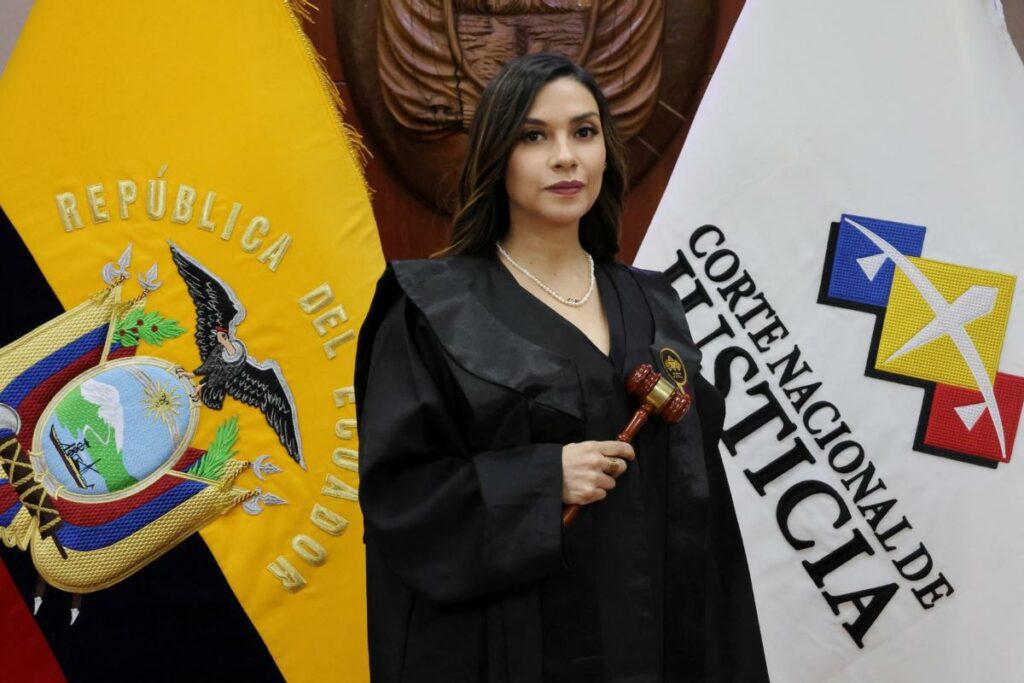 Consejo de la Judicatura acepta renuncia de Mercedes Caicedo