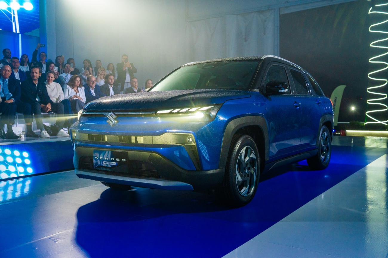 Suzuki Across Hybrid destaca por su tecnología autorecargable