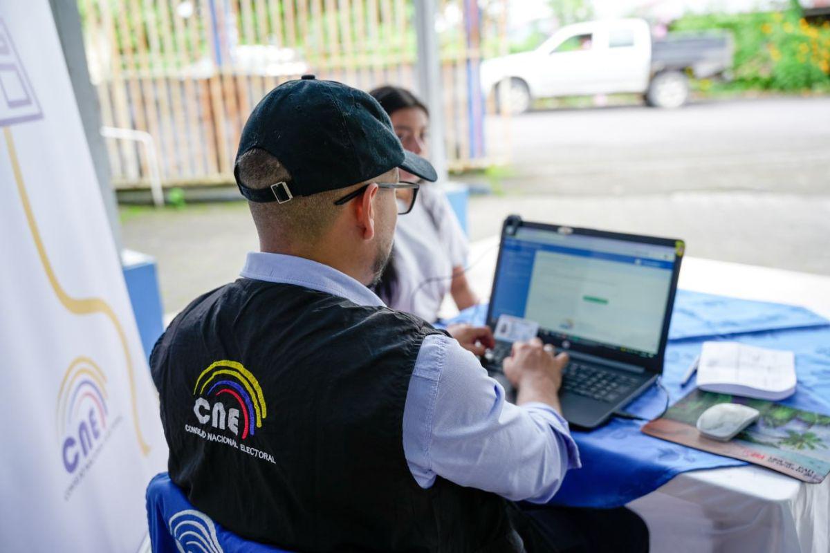 Con Augusto barrera suman 5 precandidatos a la Alcaldía de Quito
