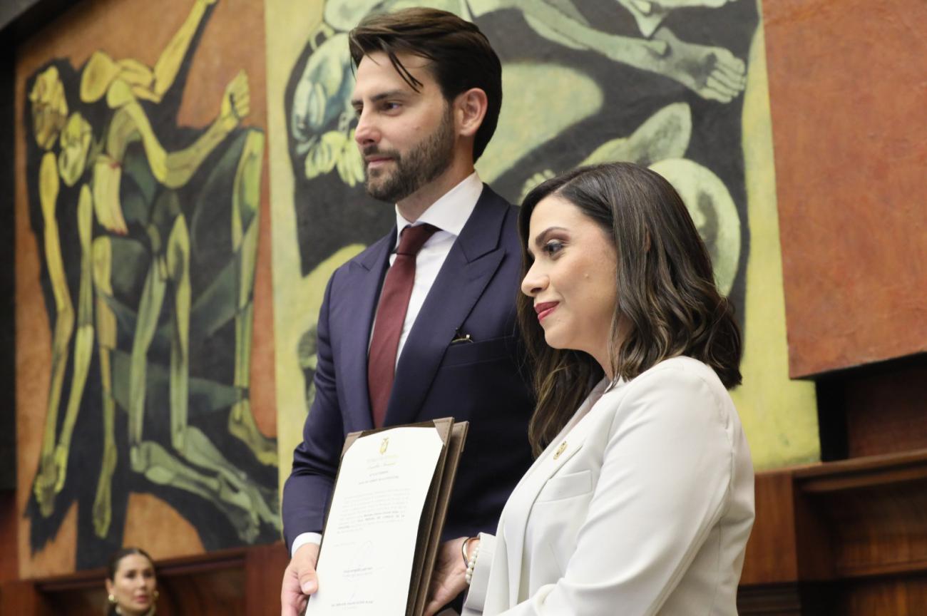 Mercedes Caicedo asume la reconfiguración judicial en Ecuador