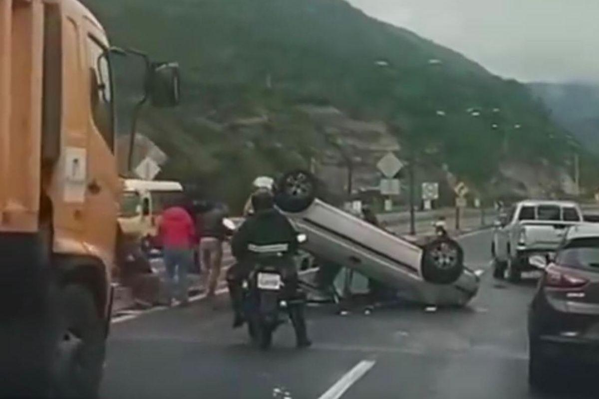 Tres siniestros de tránsito en Guayllabamba este lunes 27