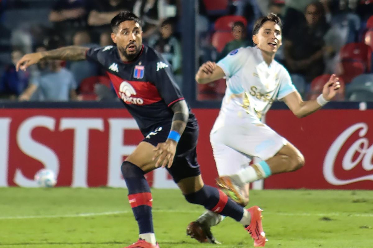 Macará vence a Tigre en Argentina y hace historia en la Copa Sudamericana