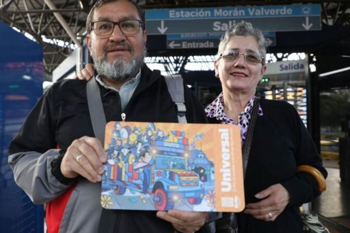 Quito arranca con el nuevo sistema de pago de pasajes en Metro, Trole y Ecovía