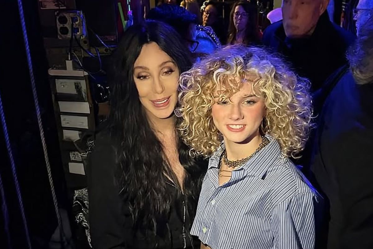 A Cher le apareció una nueva nieta y así reaccionó al enterarse