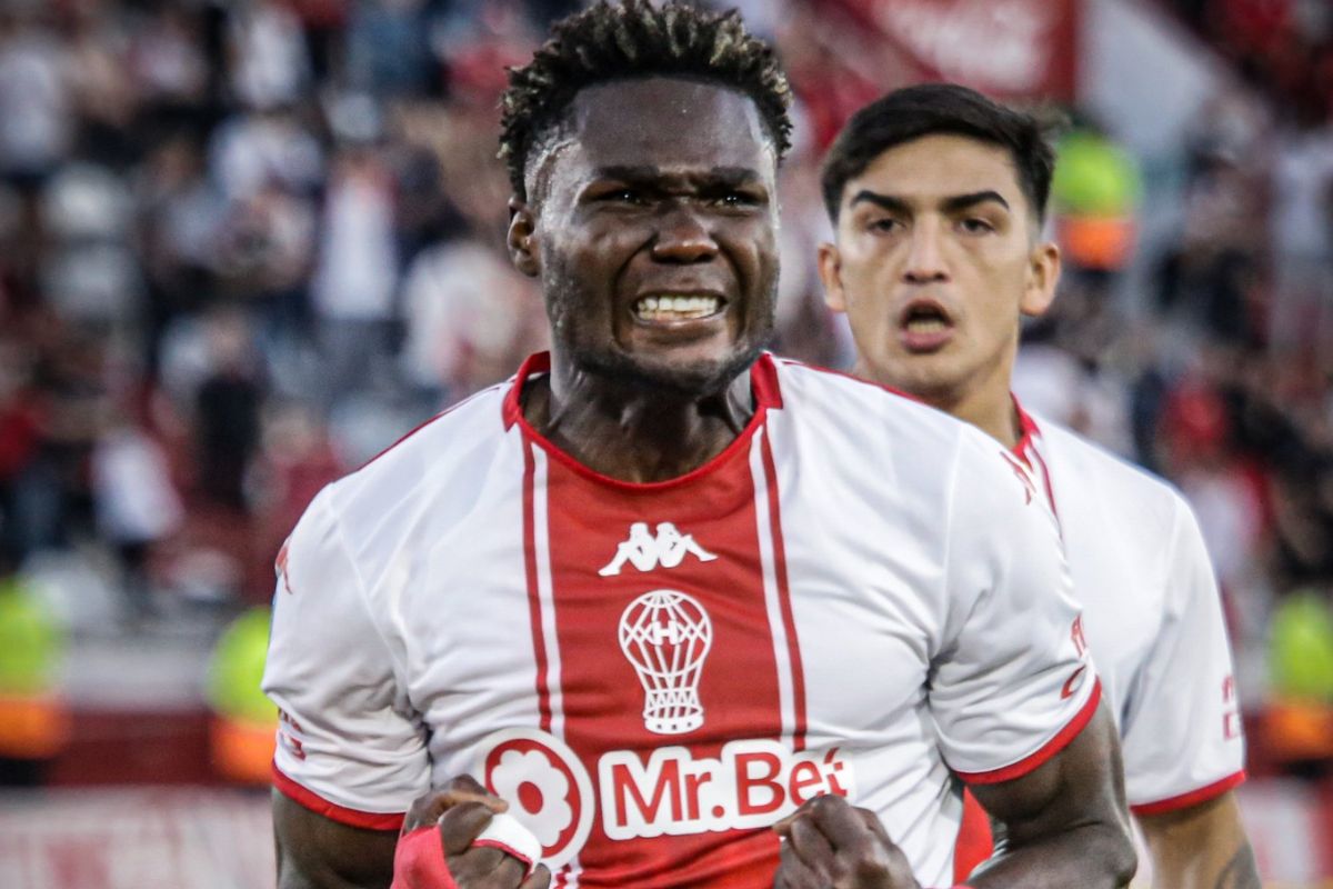 Jordy Caicedo, a un gol de igualar un récord ecuatoriano en Argentina