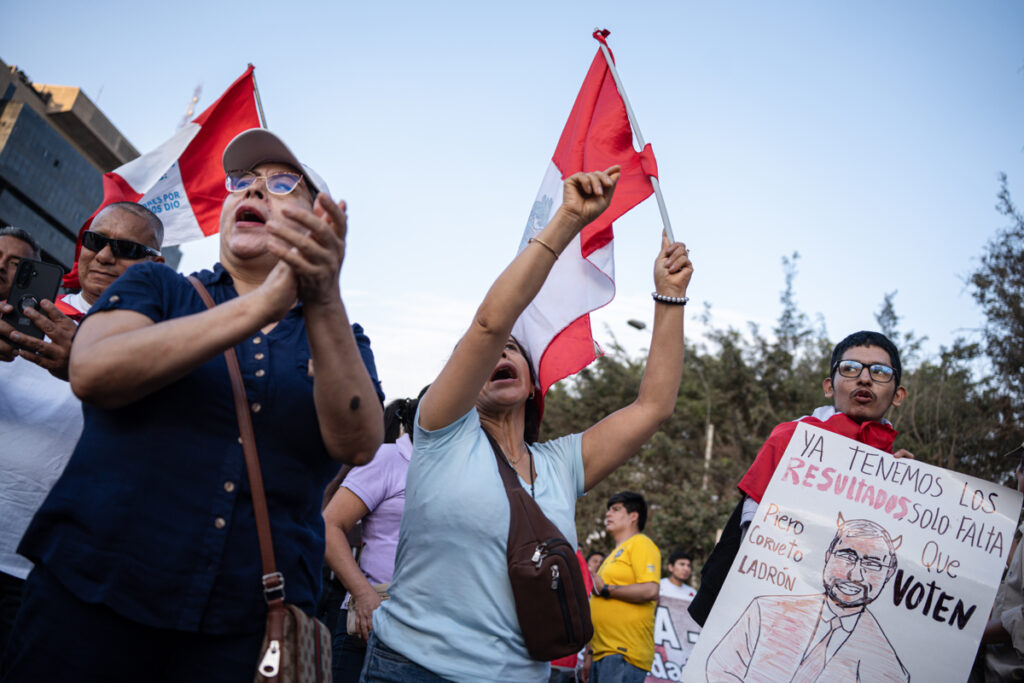 Keiko Fujimori y Roberto Sánchez, muy cerca de avanzar a segunda vuelta ...