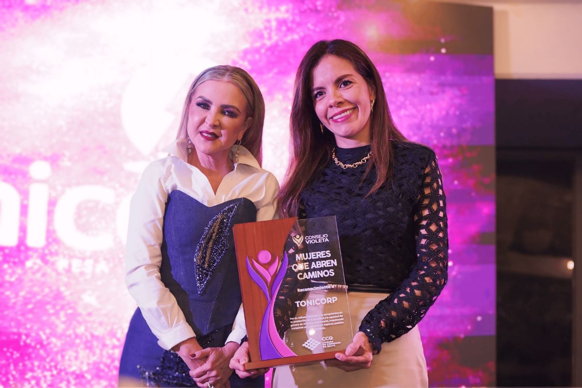 Tonicorp recibe el reconocimiento Noche Violeta por su compromiso con la equidad